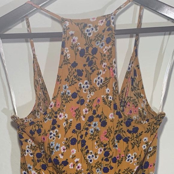 8 Birdies Romper size small yellow w/ tiny flowers - Picture 4 of 11